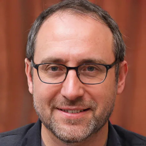 Elia Sarti
